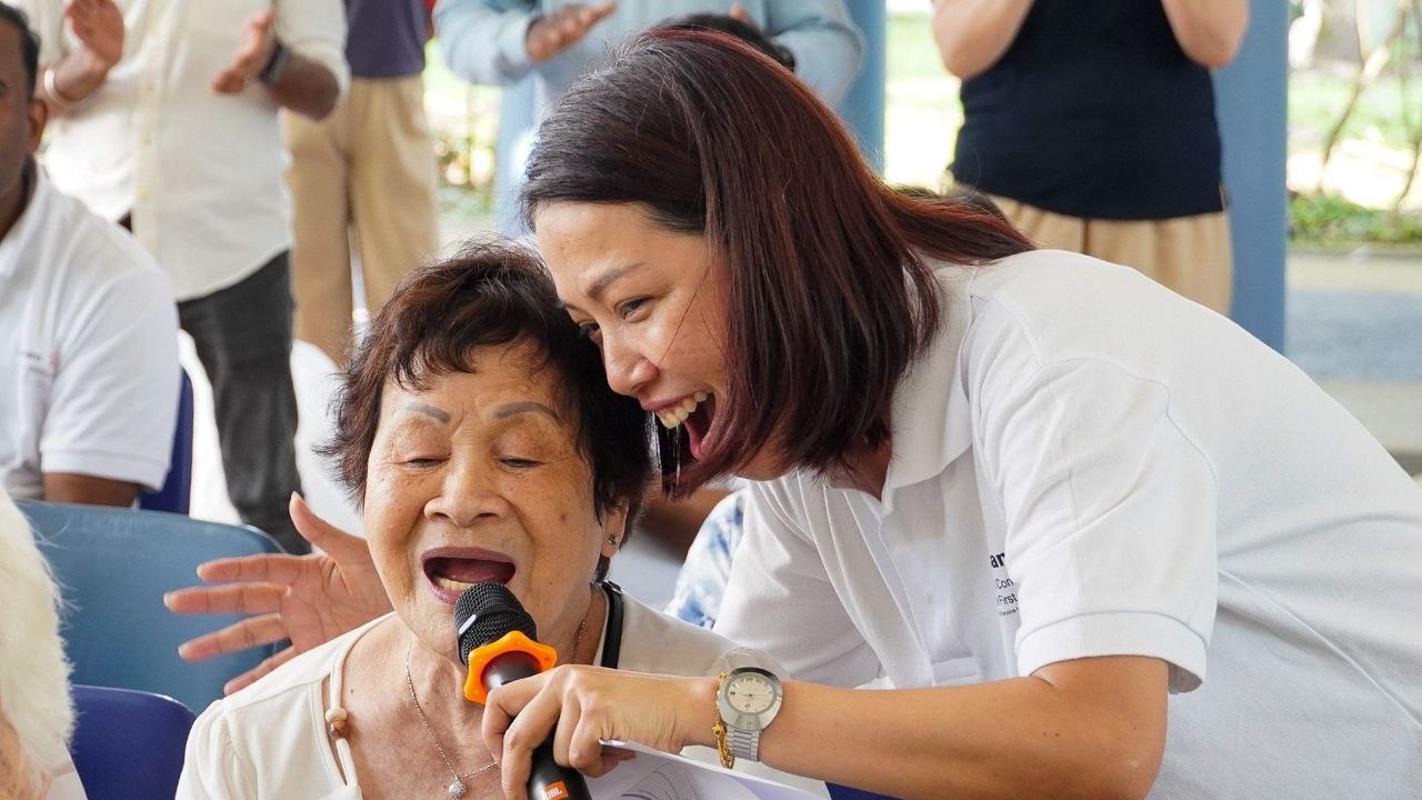 photo_6197283465196145612_y